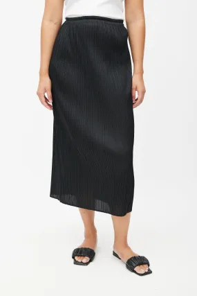 Black Pleated Maxi Skirt