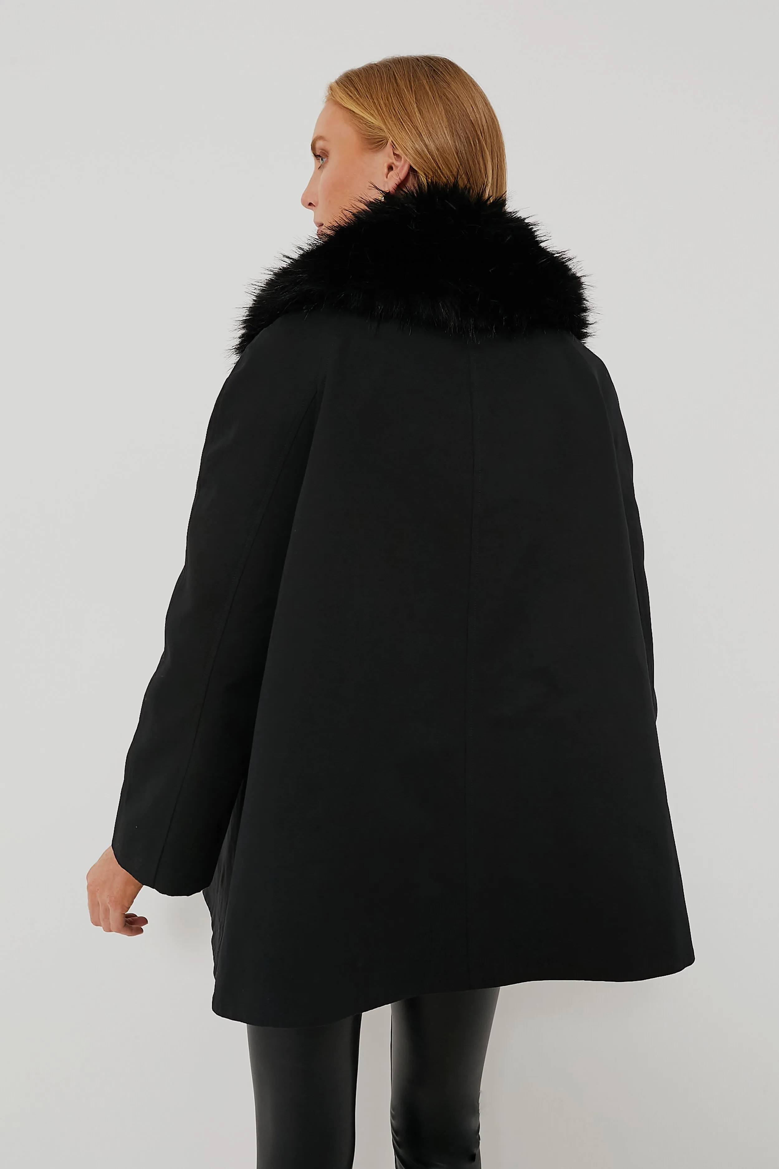 Fur Collar Cecile Swing Cape