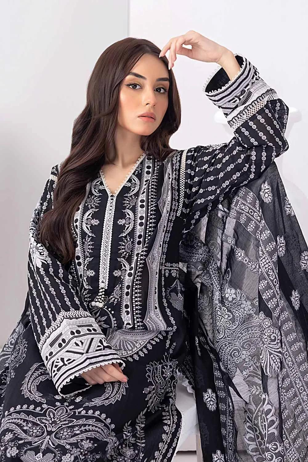 Gul Ahmed Monochrome Black & White – 3PC Unstitched Embroidered Lawn Suit with Jacquard Dupatta MJ-32062