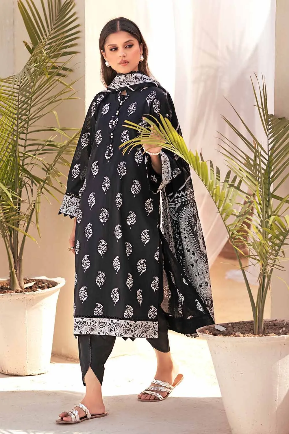 Gul Ahmed Monochrome Black & White – 3PC Unstitched Printed Lawn Suit B-32030