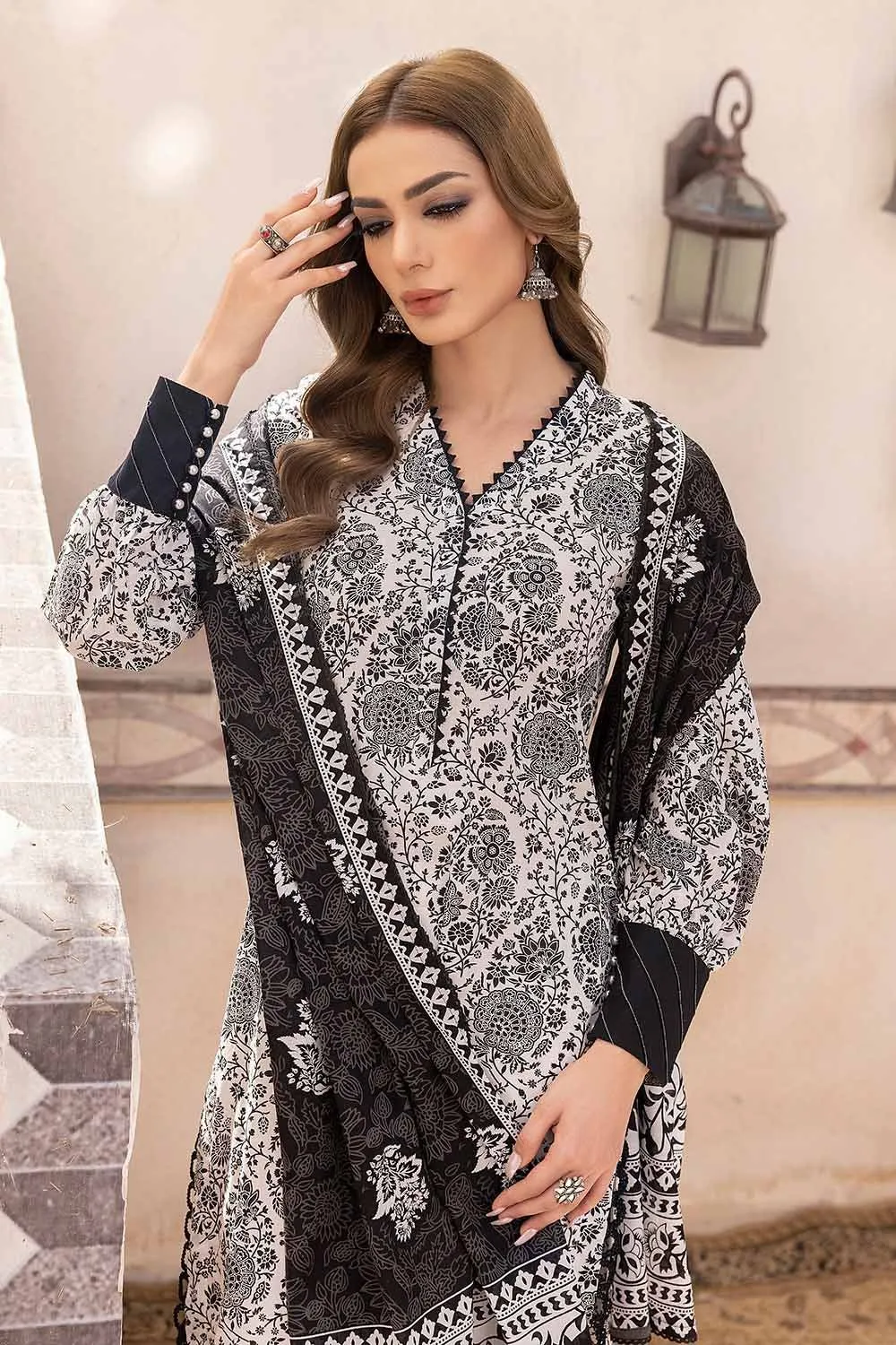 Gul Ahmed Monochrome Black & White – 3PC Unstitched Printed Lawn Suit B-32031