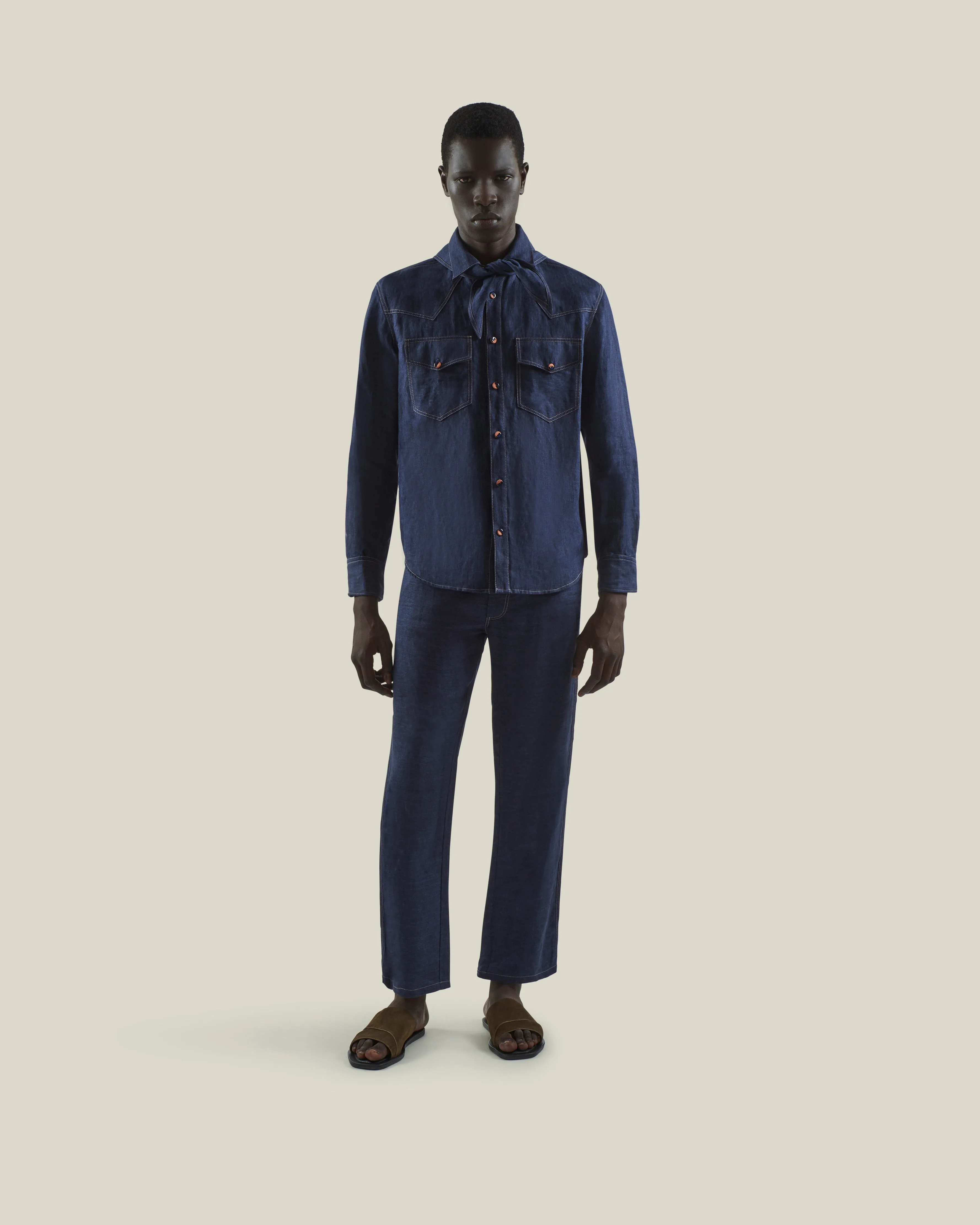 L'Avvocato Overshirt in Indigo