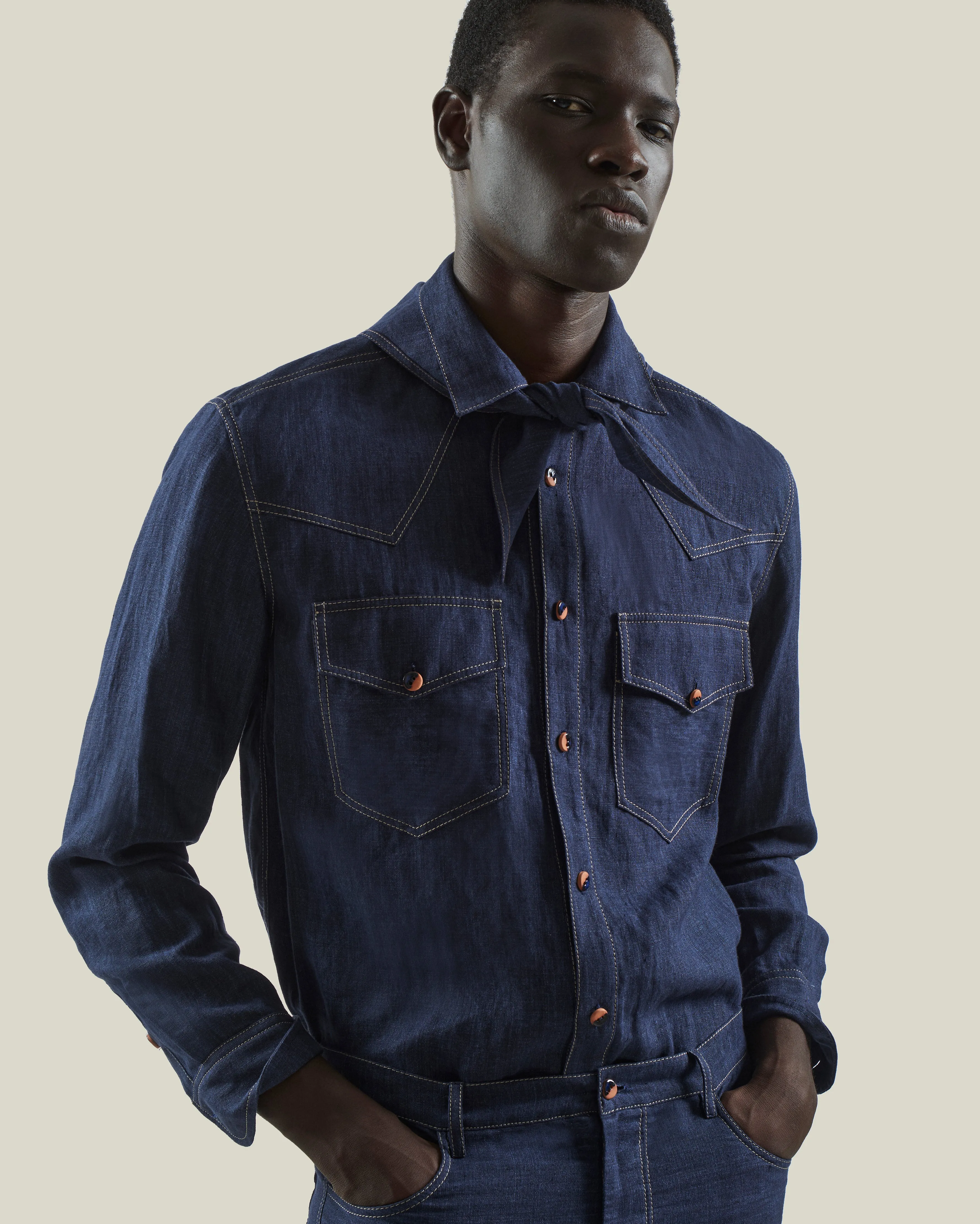 L'Avvocato Overshirt in Indigo