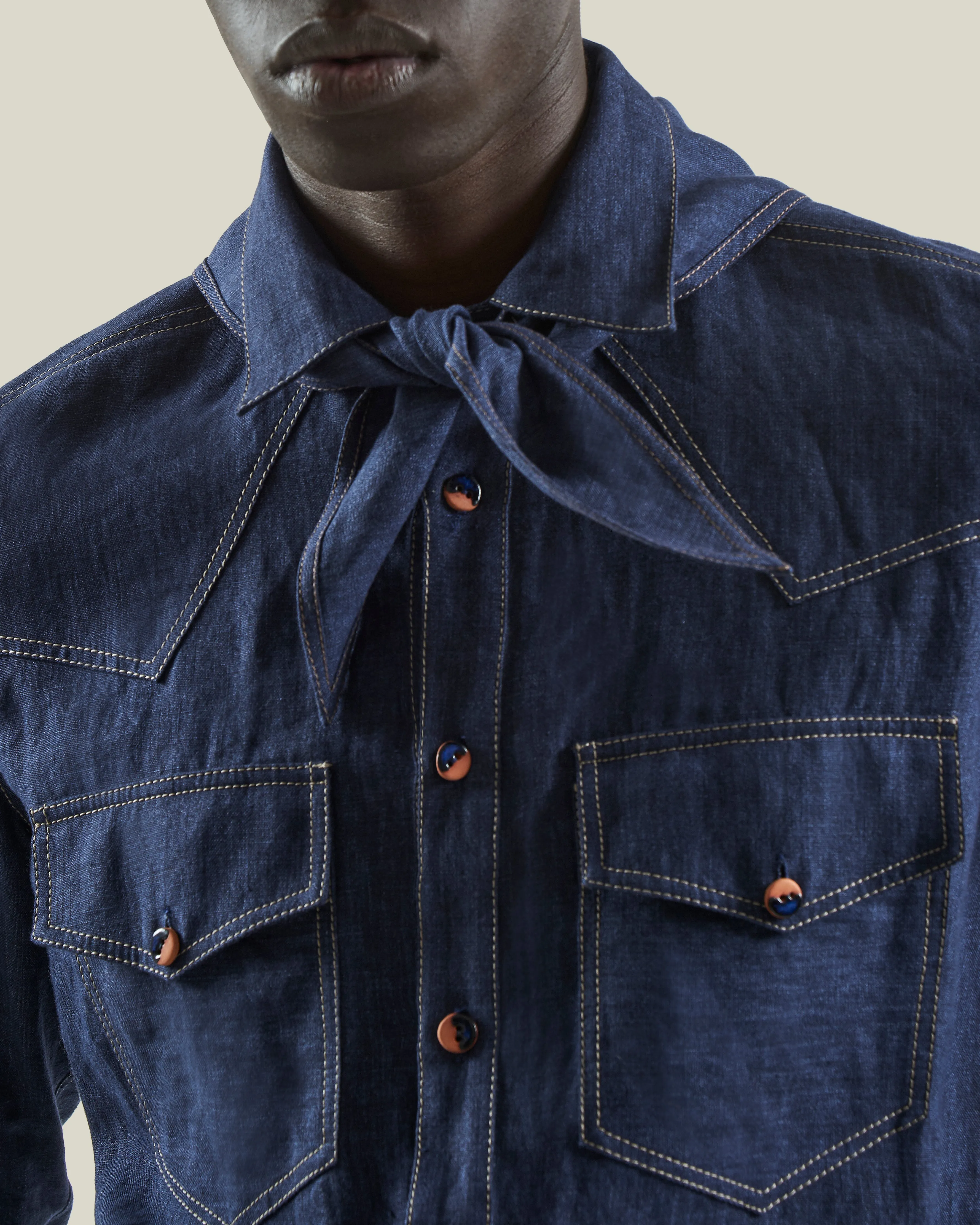 L'Avvocato Overshirt in Indigo