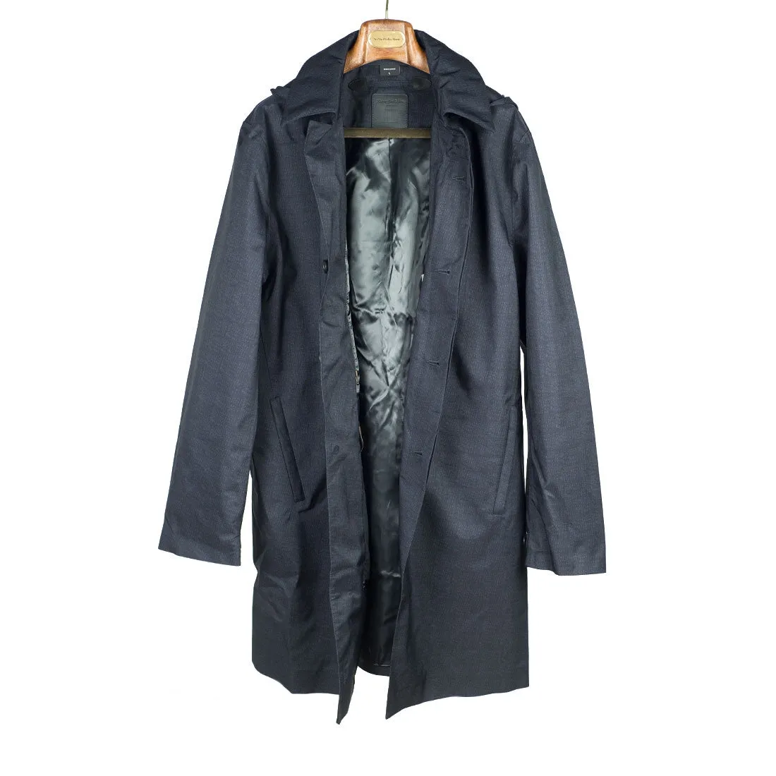 Navy Geneve raincoat with sashiko print