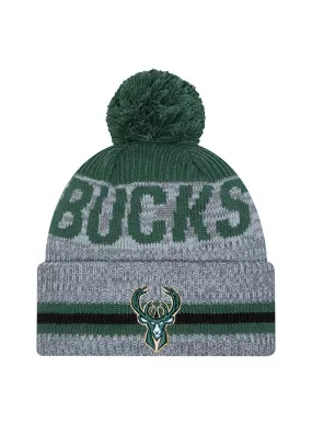 New Era Cuff Pom Runner Stripe Logo Milwaukee Bucks Knit Hat