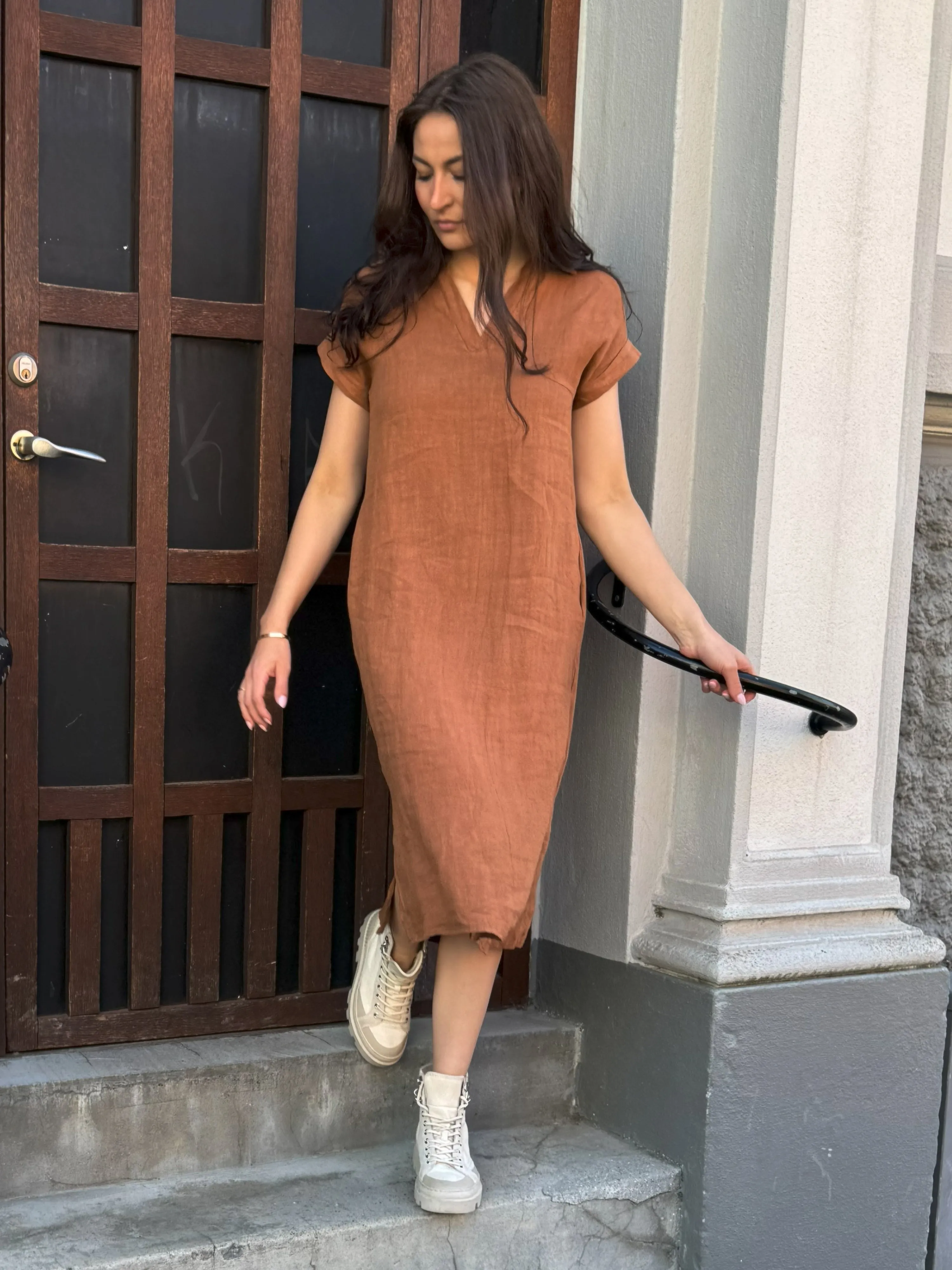 POLETTE Linen Dress - Mocca Mousse