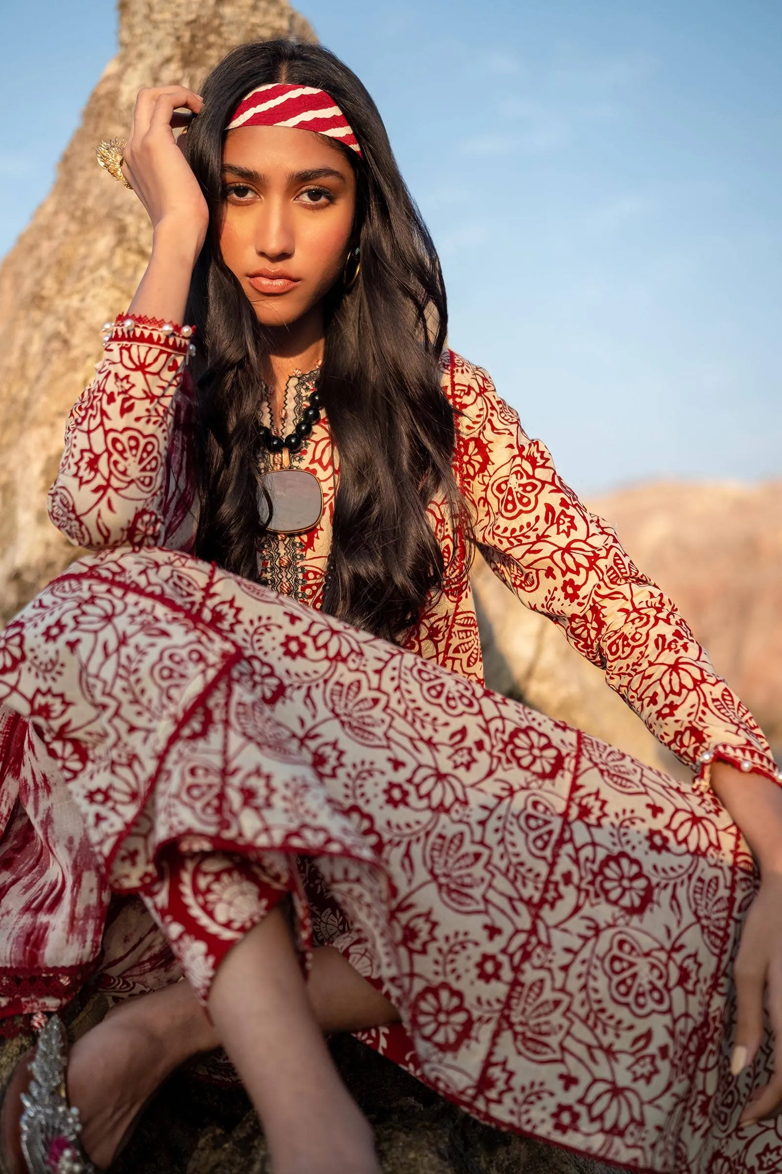 Sana Safinaz Spring/Summer Mahay Lawn 2024 – H241-008B-3Cg