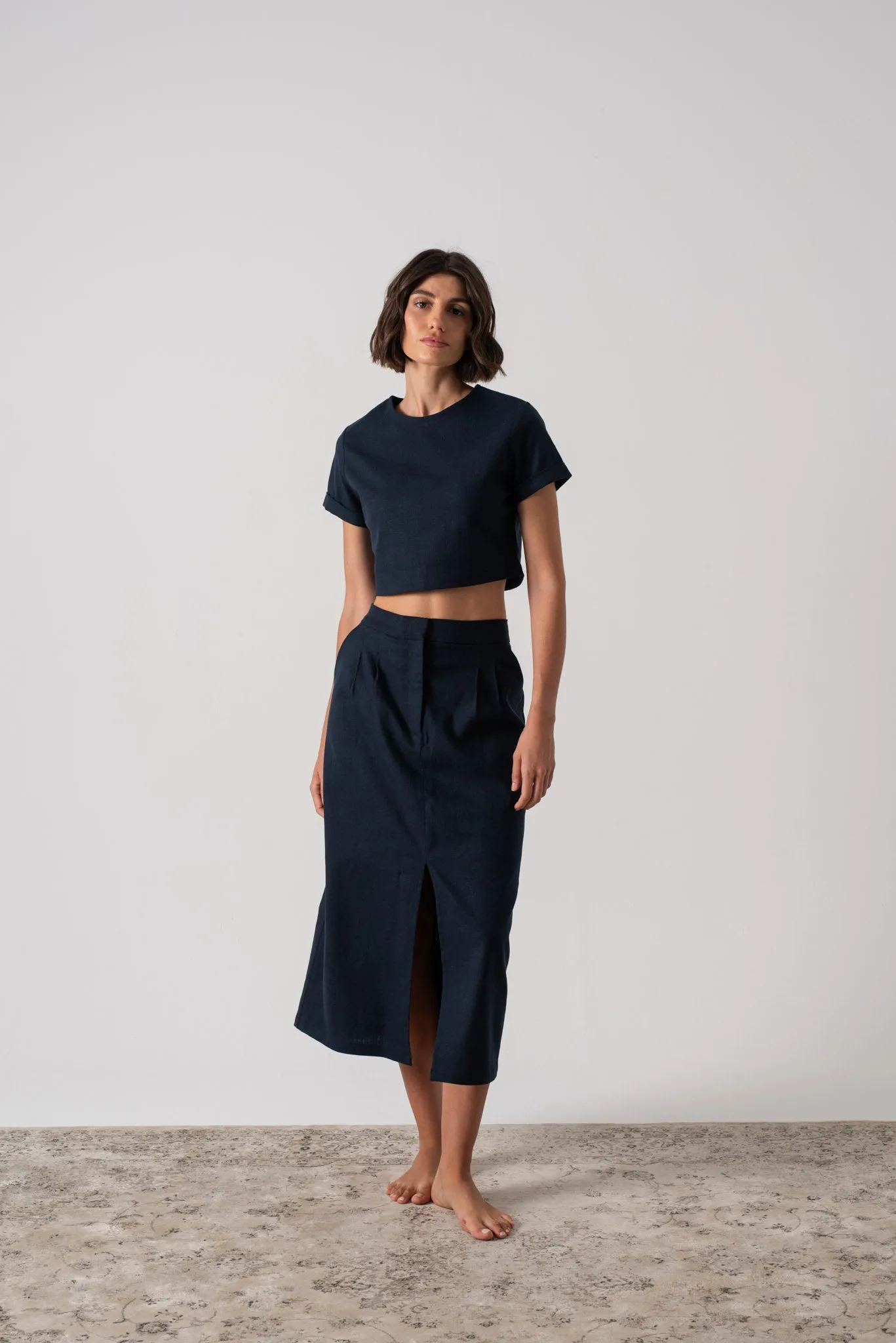 Zafran Midi Skirt in Navy